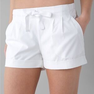 Lululemon Spring Breakaway Shorts - Size 12 Brand New White Women's Shorts